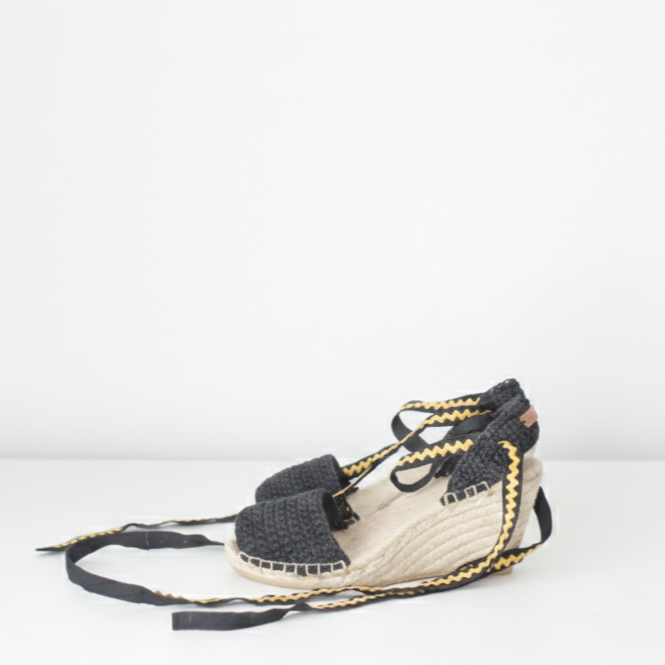 Alpargata de algodón modelo Calobra