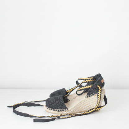 Alpargata de algodón modelo Calobra